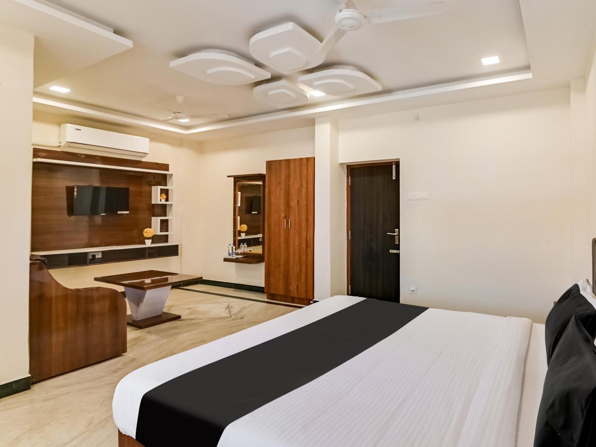 Hotel O Rj Royal Inn Vellore Dış mekan fotoğraf